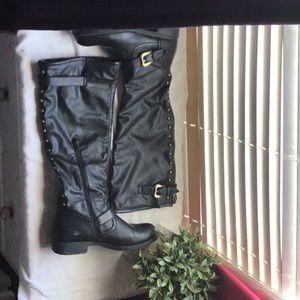 BLACK  Boots  With Gold Jewels 💎